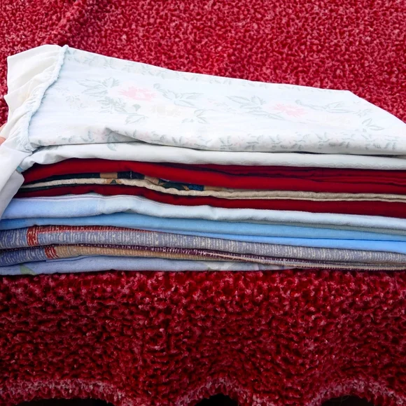 Colorful Standard Pillow Cases - Picture 1 of 3